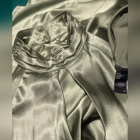 Cider Satin Olive Backless Dress - Picture 5 of 6